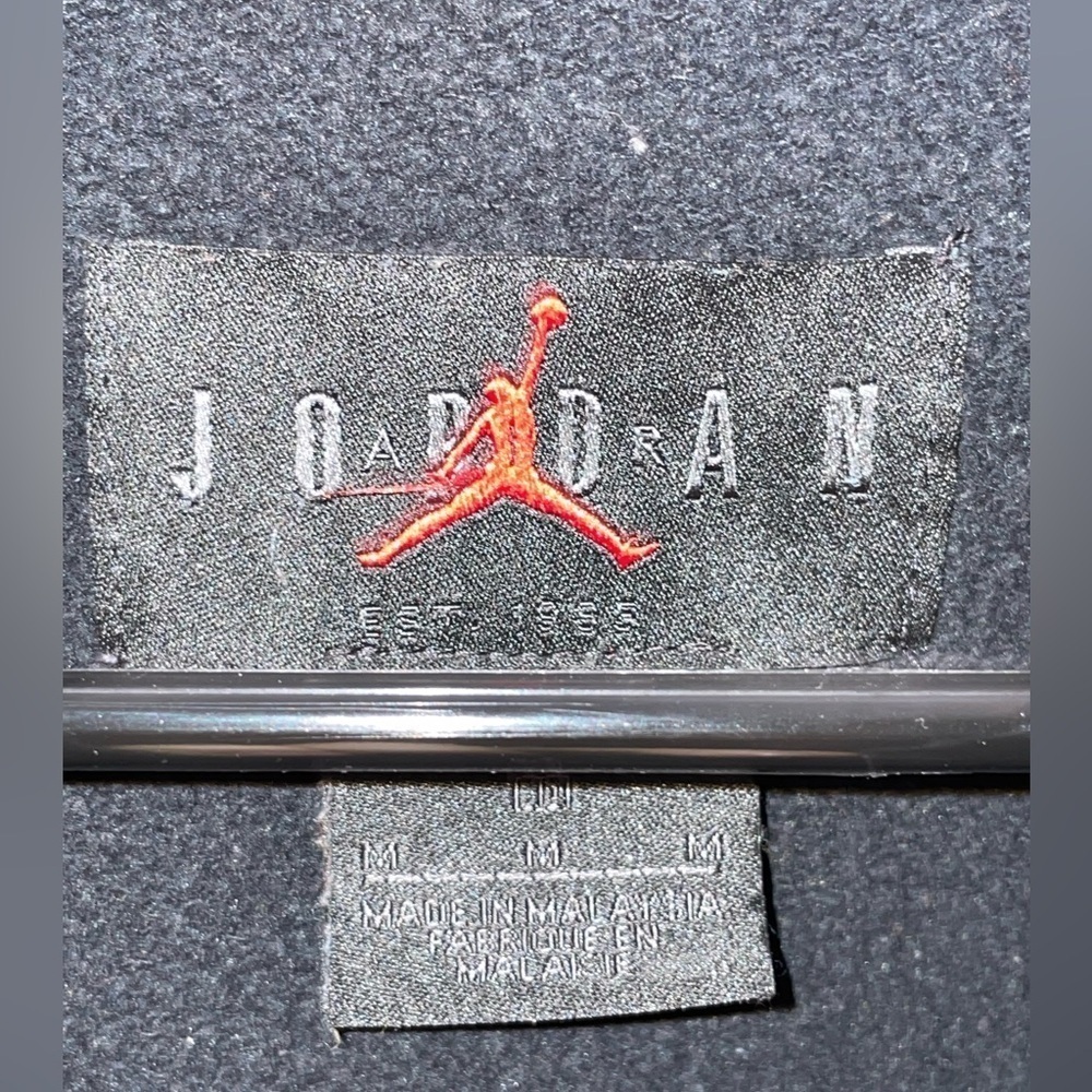 Jordan Jumpman Holiday Hoodie Pullover Black Mens Medium​​​​​​​​ - Picture 11 of 12